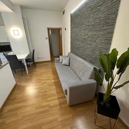 Destiny 4 Borgo Venezia *