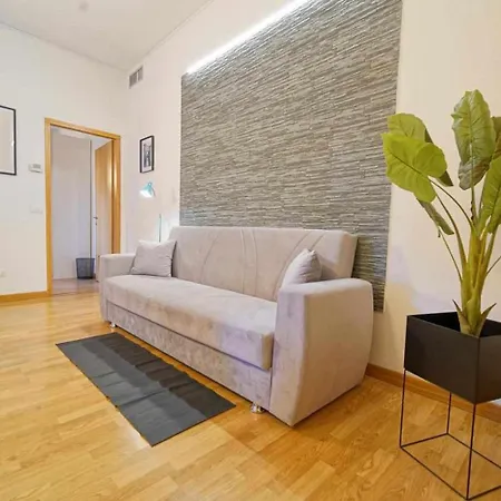 Apartment Destiny 4 Borgo Venezia *