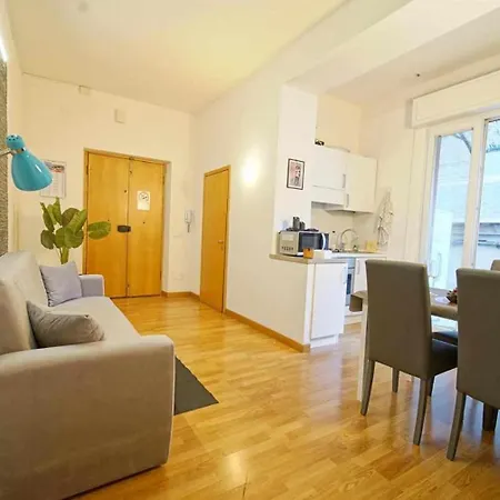Destiny 4 Borgo Venezia Apartment